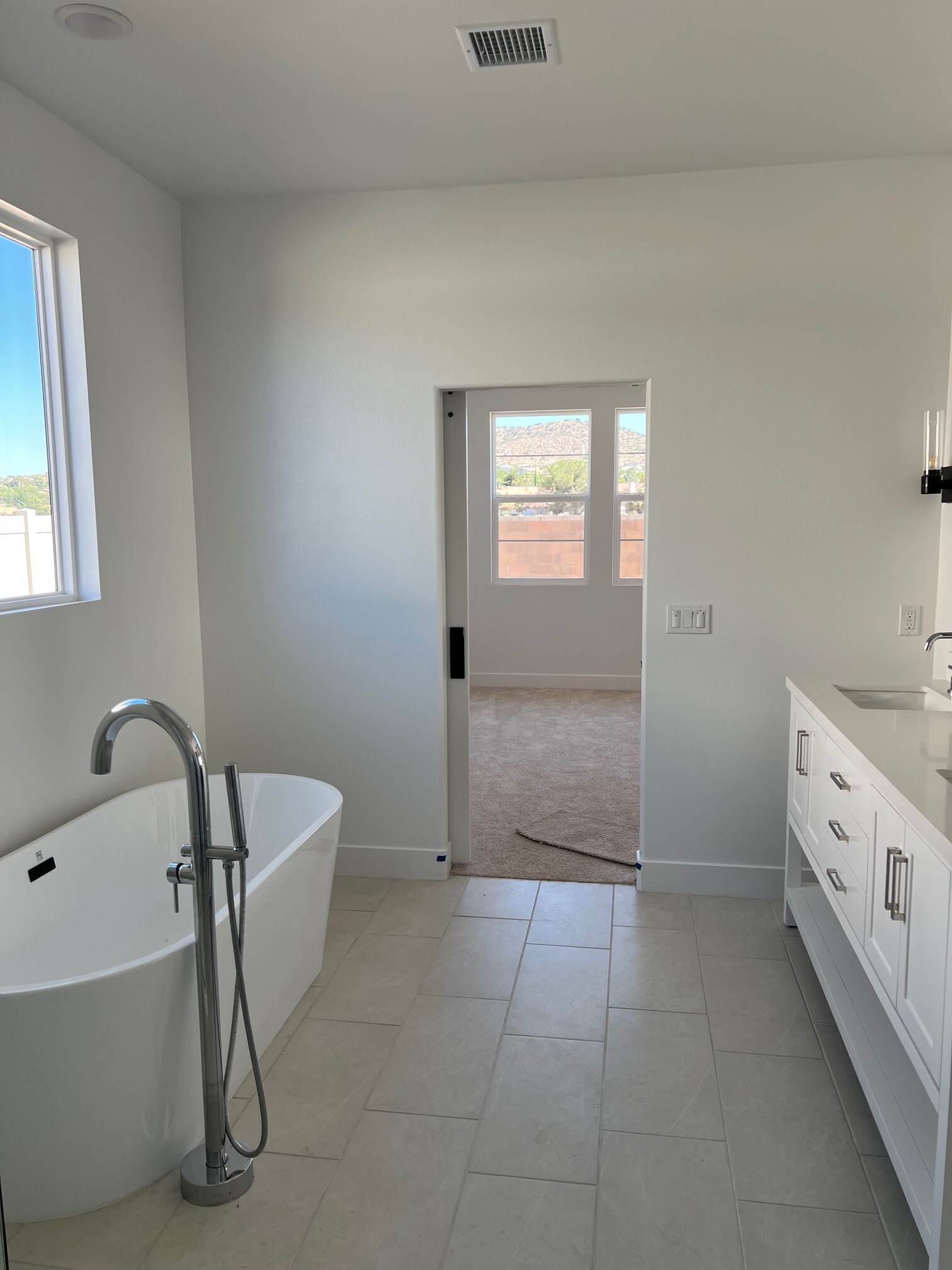 master bathroom - 1840 Vincent Dr