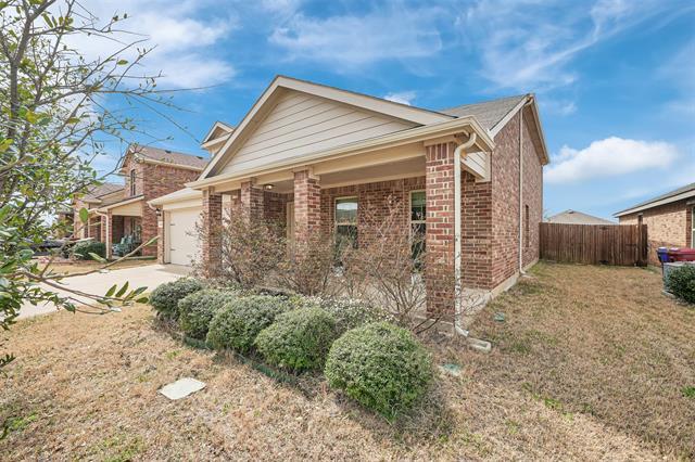 Building Photo - 1121 Basswood Ln