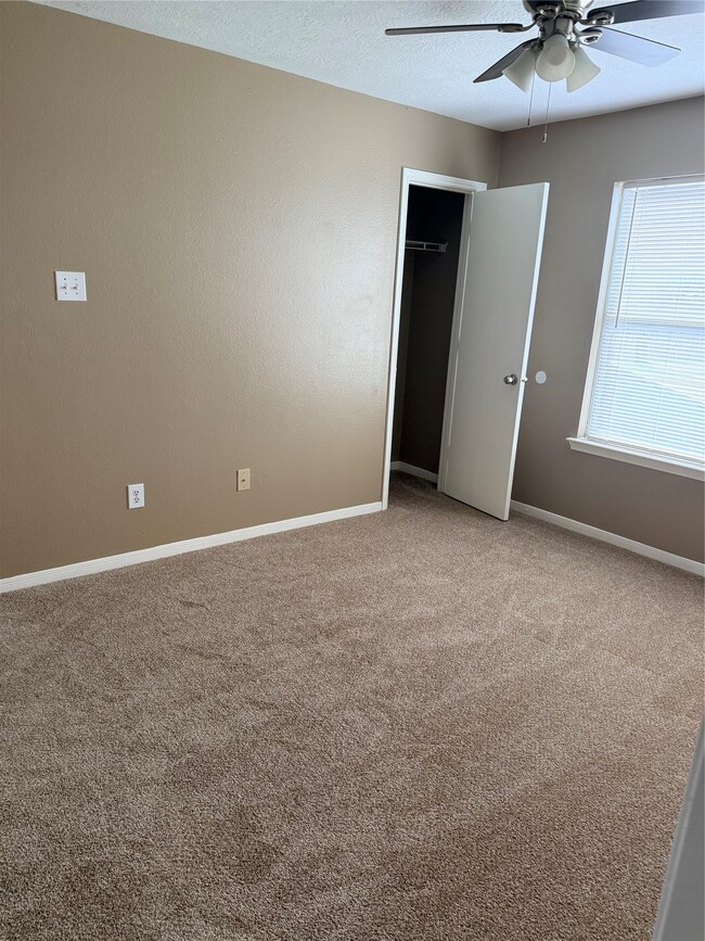 Building Photo - 4819 May Arbor Ln