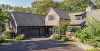 Building Photo - 42 Golf Course Rd
