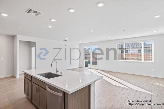 Building Photo - 1797 Eagle River Ave