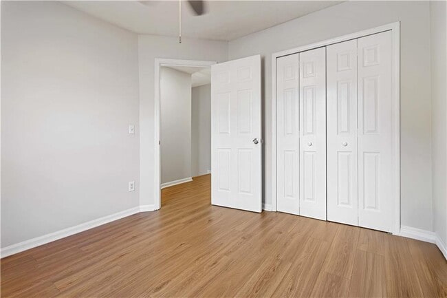 Building Photo - 973 Ashwood Green Ct