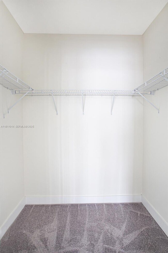 Building Photo - 8167 NW 41st St