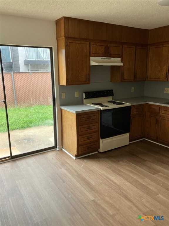 Building Photo - 3413 Victoria Cir