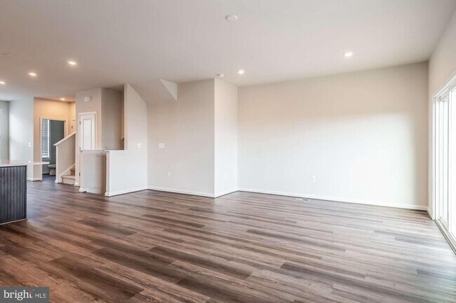 Building Photo - 7715 Harlow Cir