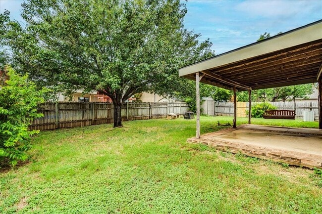 Building Photo - 1142 Stone Garden