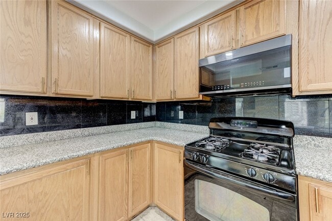 Building Photo - 10204 Lemon Thyme St