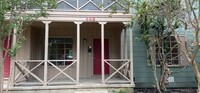 Building Photo - Alamo Heights Duplex - Convenient location!