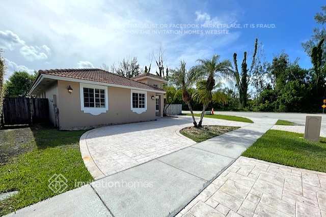 Building Photo - 1192 NW 134th Pl
