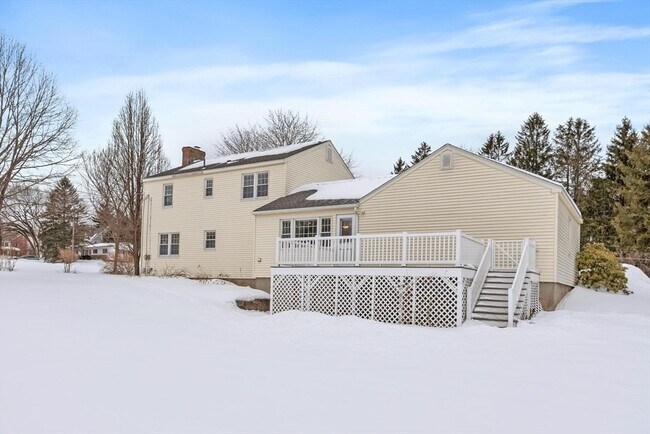 Building Photo - 20 Lovell St