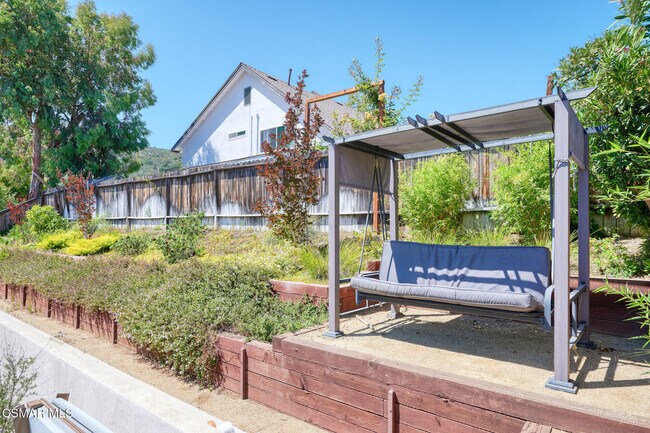 Building Photo - 3078 Saddleback Ct