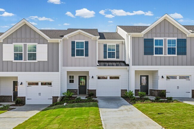 Primary Photo - Brand new 3-bed, 2.5 bath townhome in Fort...