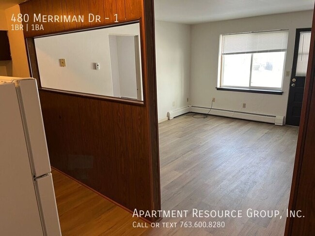 Building Photo - 480 Merriman Dr