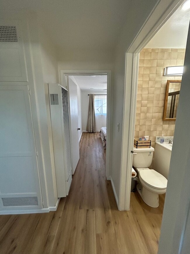 Building Photo - Beautiful 3 Bedroom 2 Bath !!