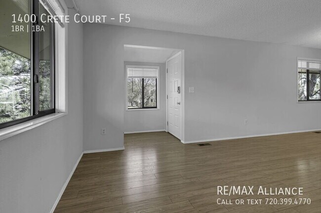 Building Photo - 1400 Crete Ct