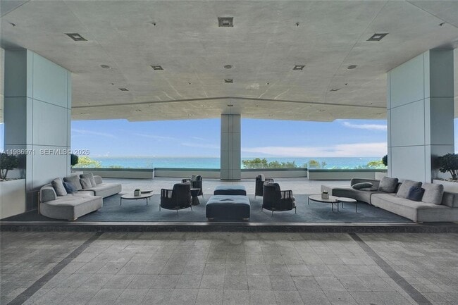 Building Photo - 17121 Collins Ave