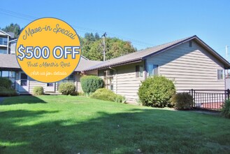 Building Photo - Get $$$ OFF Rent! Well-Appointed Studio Ne...