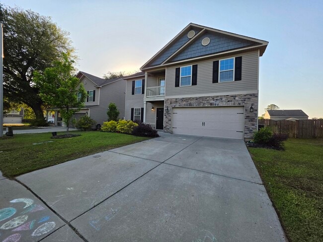 Building Photo - 147 Niblick Dr