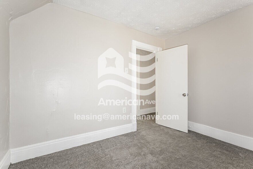 Building Photo - 532 Highland Ave