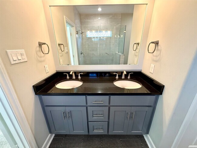 Building Photo - 9206 Anna St