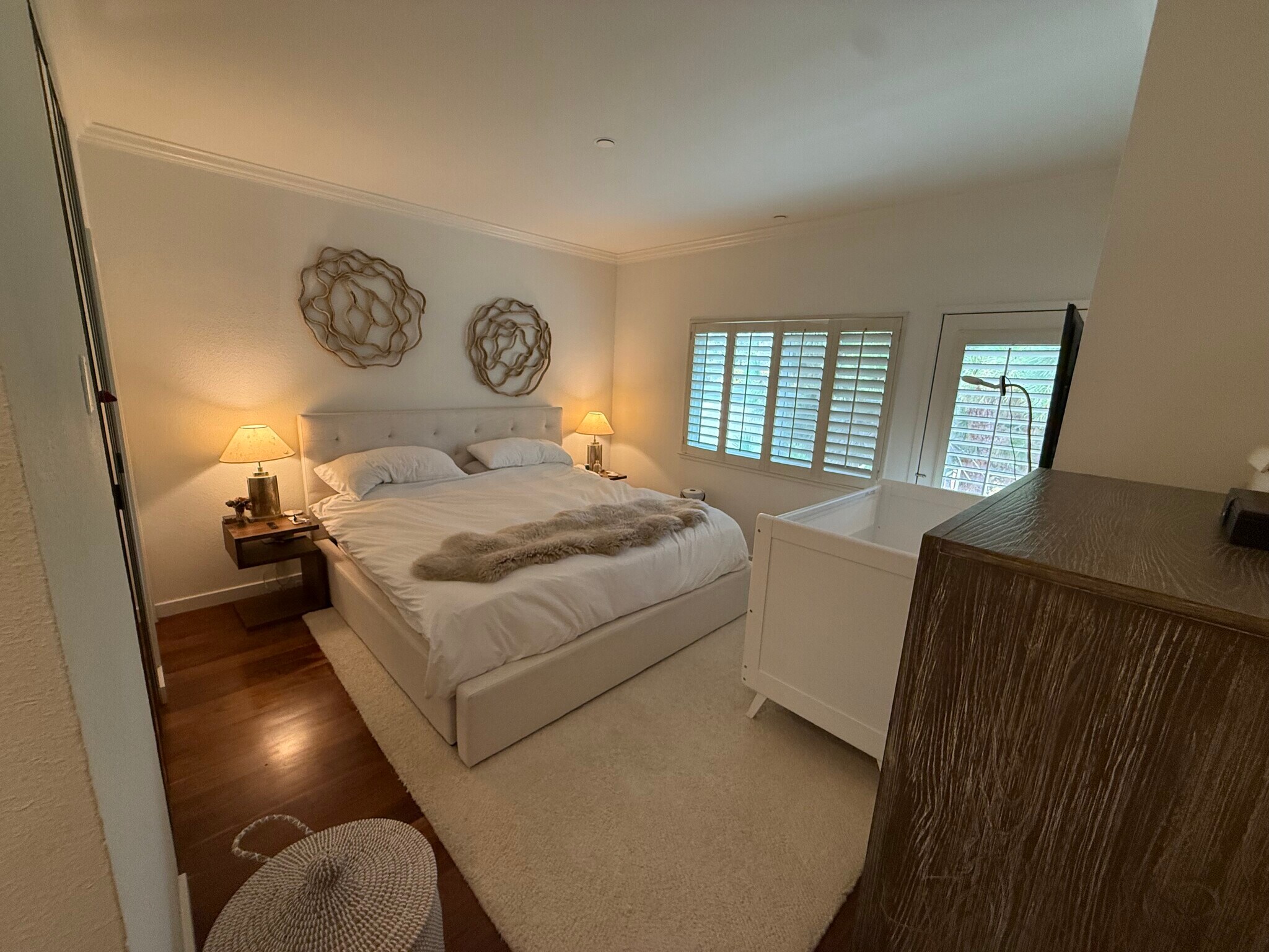 Master Bedroom, Bed is a King - 2185 Bush St