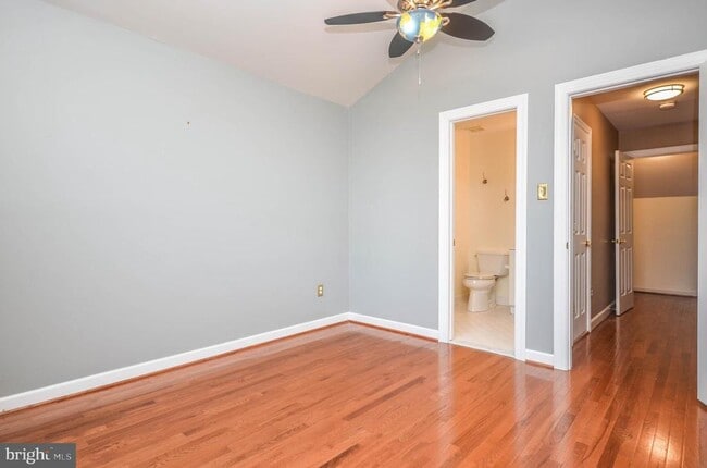 Building Photo - 13776 Lambertina Pl