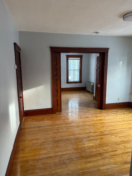 Building Photo - 91 May St