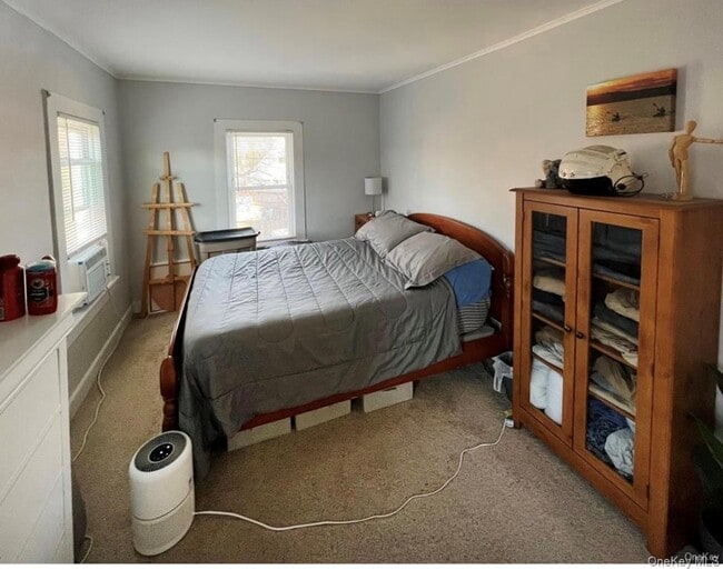 Building Photo - 280 Maple Ave