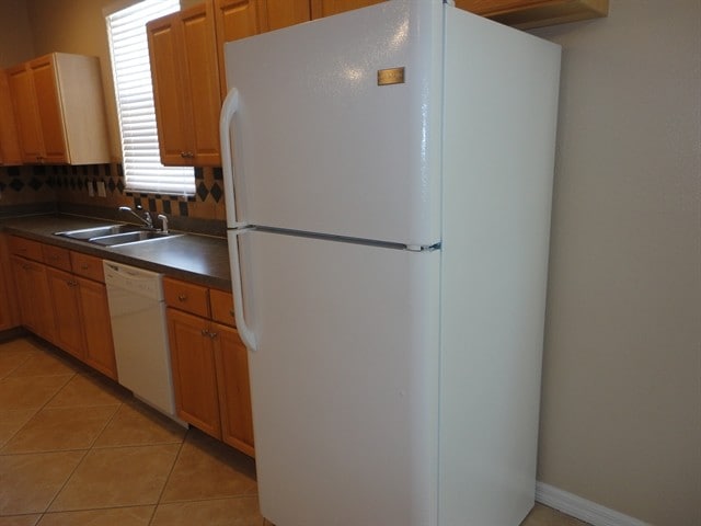 Building Photo - 8845 Cypress Hammock Dr