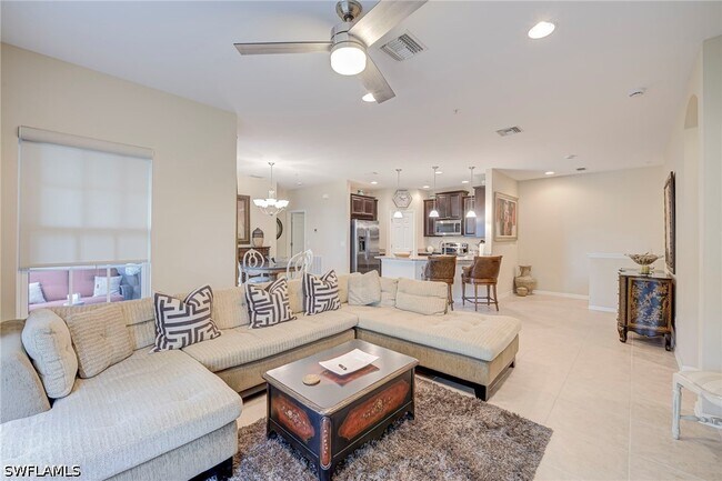 Building Photo - 8540 Violeta St