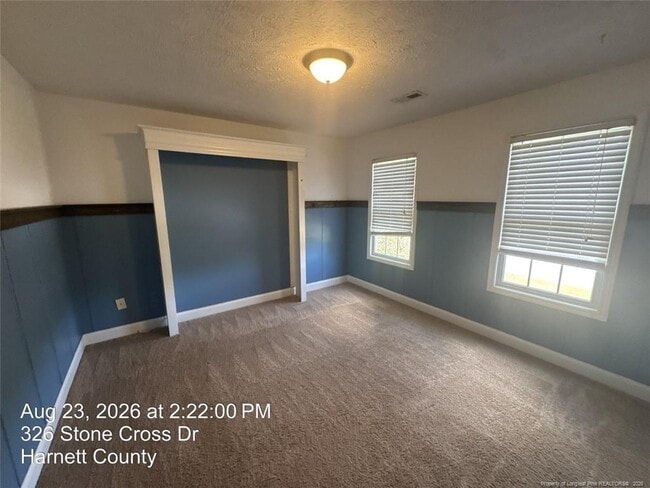 Building Photo - 326 Stone Cross Dr