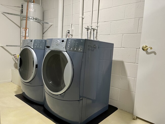 Washer and Dryer included - 7223 Lotus Ave