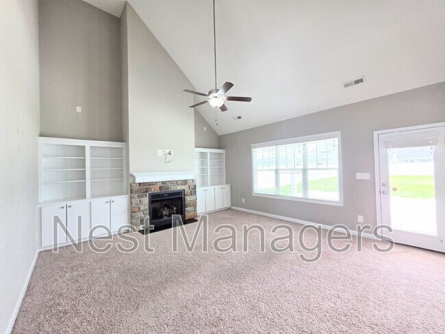 Building Photo - 2229 Andalusian Dr