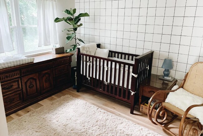 Building Photo - 4 bedroom house available SOON!