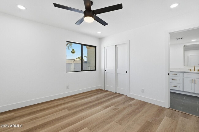 Building Photo - 2029 N Sunset Dr