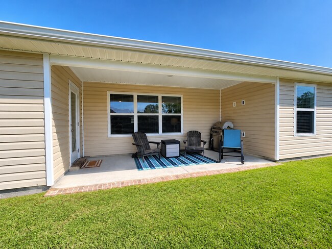 Building Photo - 9023 Bellewood Pl