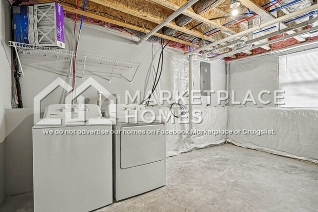 Building Photo - 29775 Bambi TR