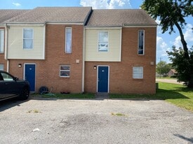 Building Photo - 289 Greenfield Dr