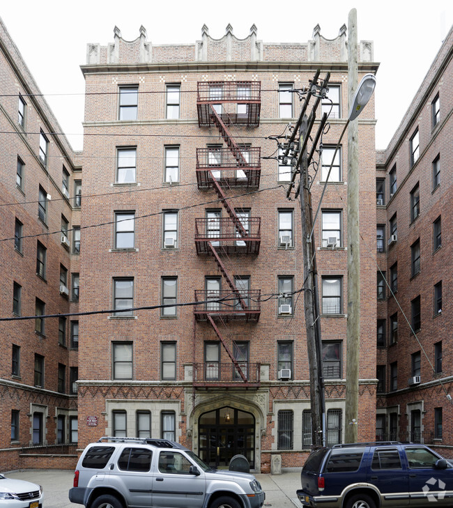 Building Photo - 115 Stuyvesant Pl