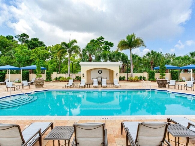 Building Photo - 4201 Bayshore Blvd