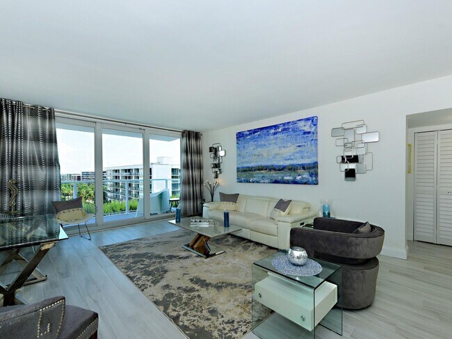 Building Photo - 3450 S Ocean Blvd