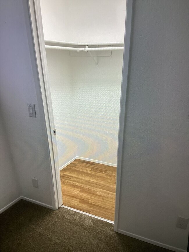 Interior Photo - Arise Station