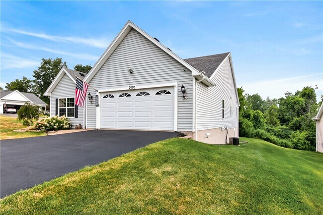Building Photo - 2093 Mykola Rd