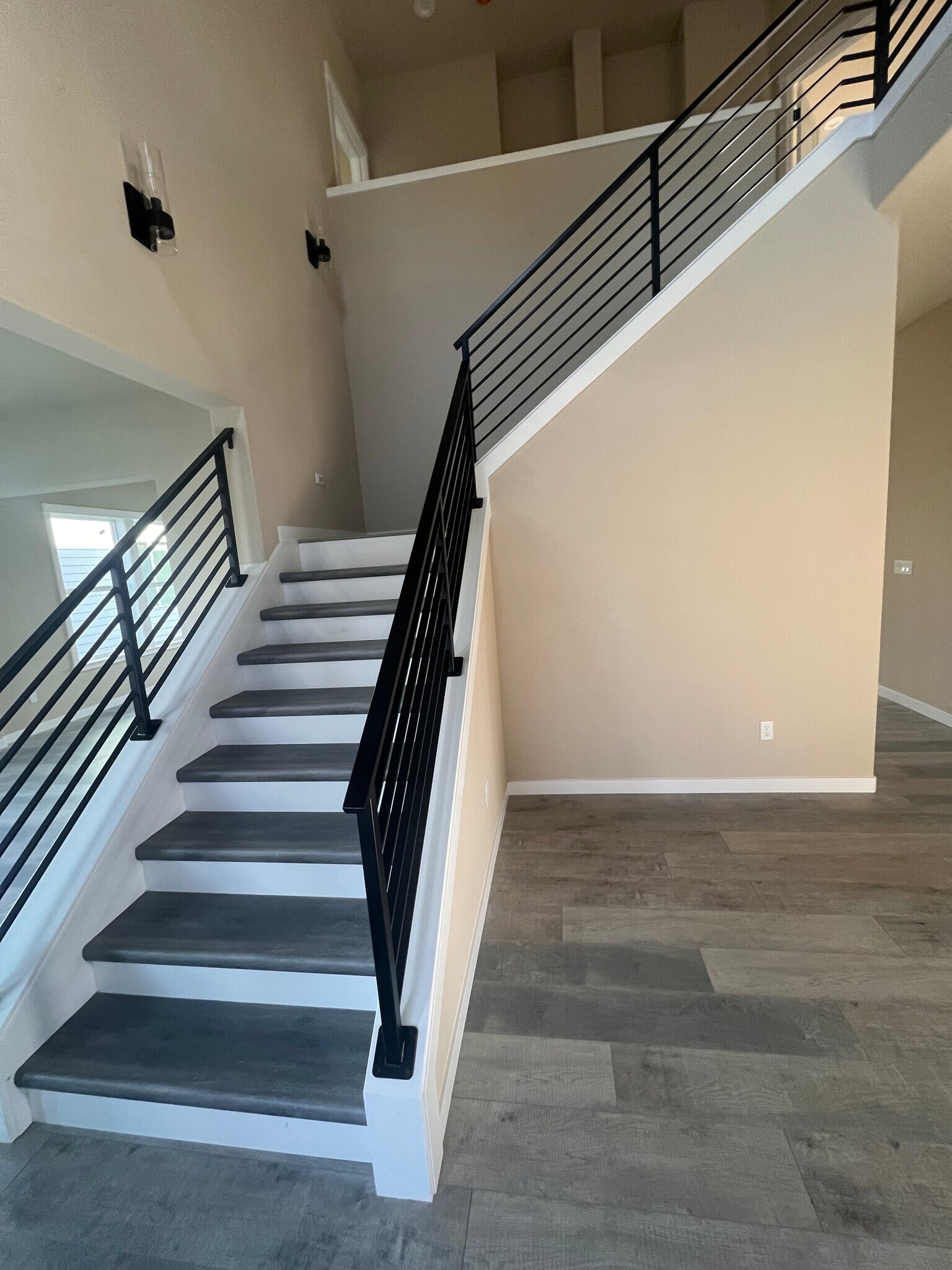 Building Photo - 11420 8th Ave S