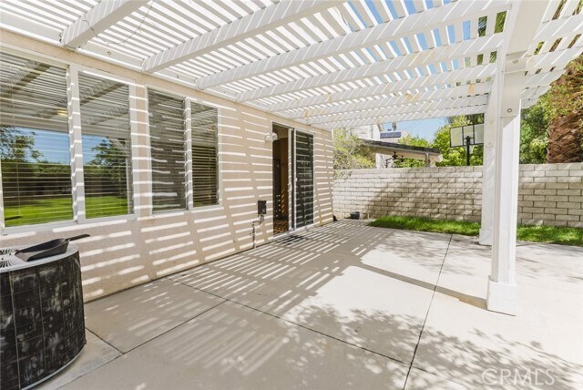 Building Photo - 25562 Fitzgerald Ave