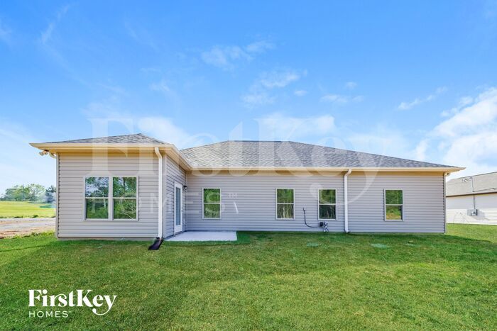 Building Photo - 128 Lakewood Ln