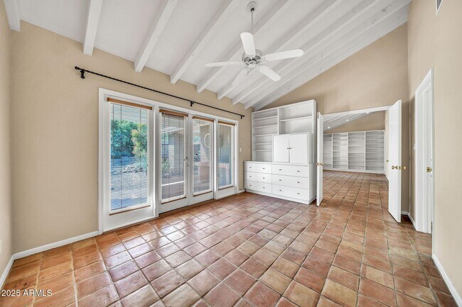 Building Photo - 4531 E Quartz Mountain Rd