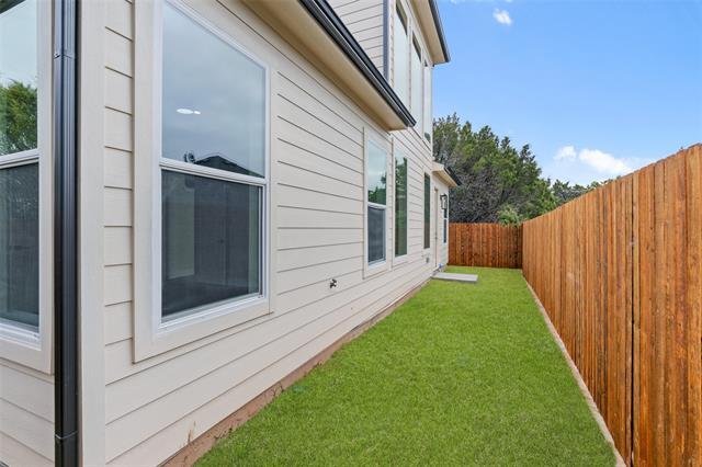 Building Photo - 5702 Barkridge Dr