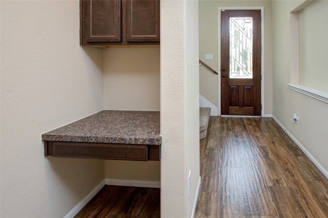 Building Photo - 9238 Solvista Pass Ln