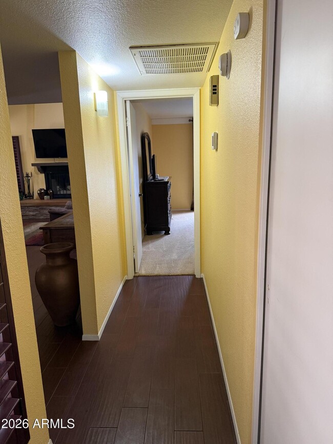 Building Photo - 9635 E Palomino Pl